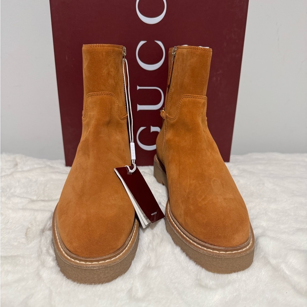 Gucci Women's Suede Ankle Boots in Cognac - Picture 2 of 6